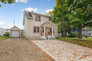 421 S Oak Avenue, Owatonna, MN 55060