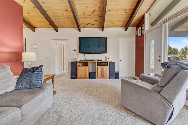 7702 Park Lane Avenue, Georgetown Twp, MI 49428