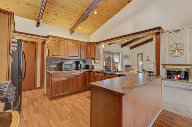 7702 Park Lane Avenue, Georgetown Twp, MI 49428