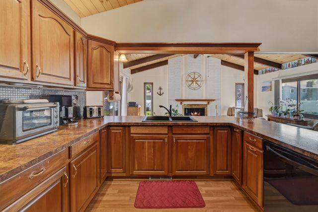 7702 Park Lane Avenue, Georgetown Twp, MI 49428