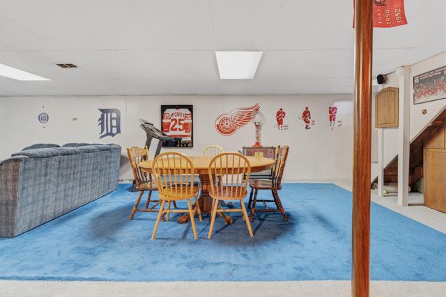 7702 Park Lane Avenue, Georgetown Twp, MI 49428