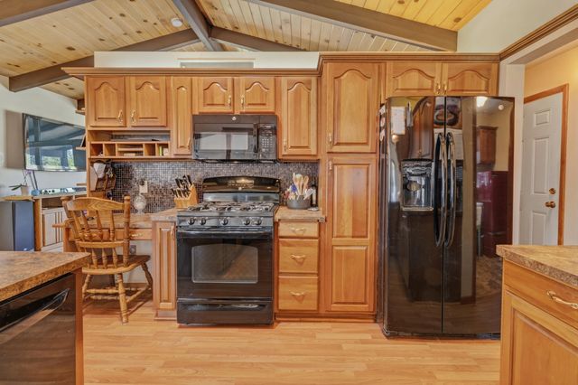 7702 Park Lane Avenue, Georgetown Twp, MI 49428