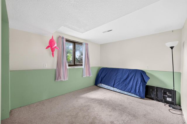2330 Charles Street N, North Saint Paul, MN 55109