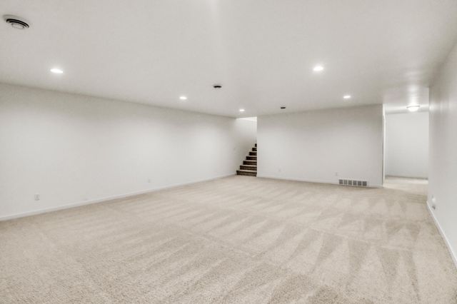 2575 Golden Lane S, Fargo, ND 58104