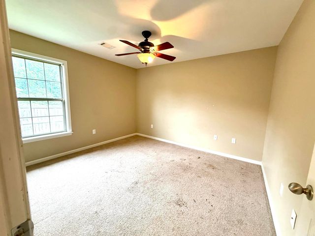 84 Rebecca Lane, Searcy, AR 72143