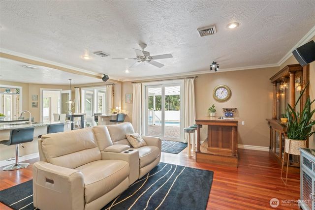 3025 Harrison Avenue, Centralia, WA 98531