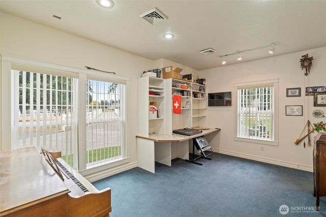 3025 Harrison Avenue, Centralia, WA 98531