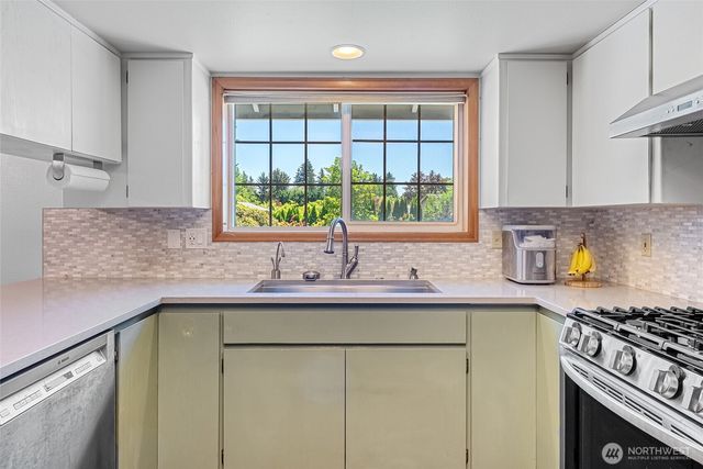 2525 Silves Court, Everson, WA 98247