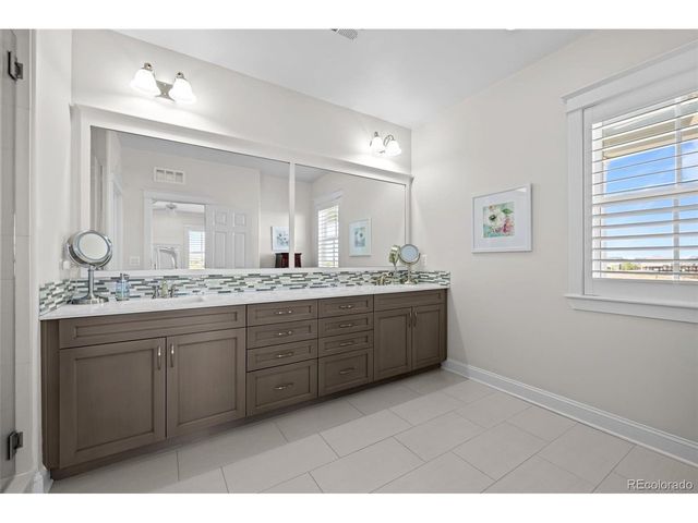 5093 Valentia St, Denver, CO 80238