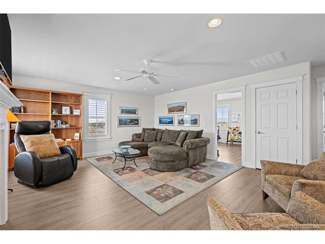 5093 Valentia St, Denver, CO 80238