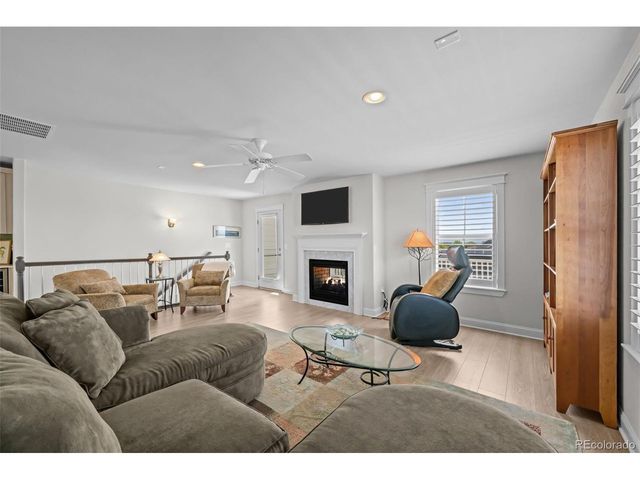 5093 Valentia St, Denver, CO 80238