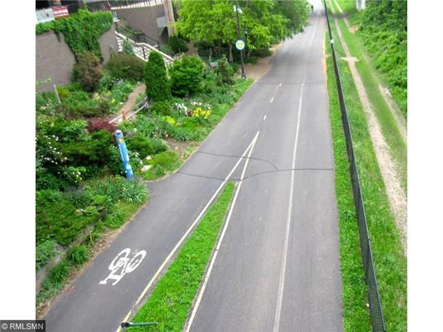 2616 Harriet Avenue 202, Minneapolis, MN 55408