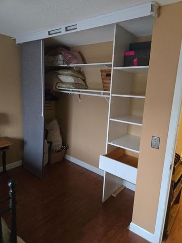 2616 Harriet Avenue 202, Minneapolis, MN 55408