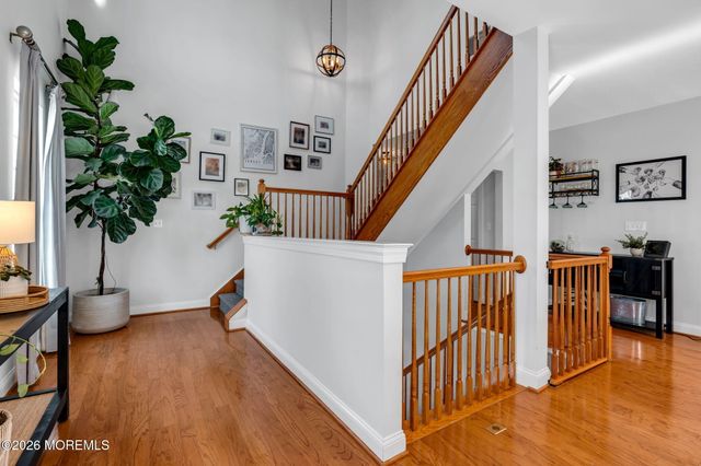 712 Abby Road, Middletown, NJ 07748