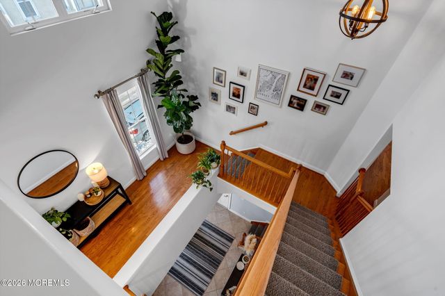 712 Abby Road, Middletown, NJ 07748