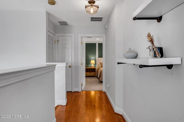 712 Abby Road, Middletown, NJ 07748