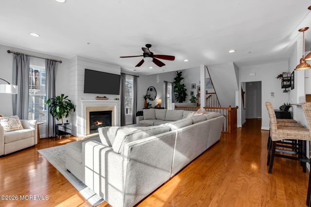 712 Abby Road, Middletown, NJ 07748