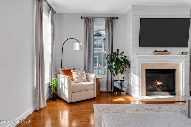 712 Abby Road, Middletown, NJ 07748