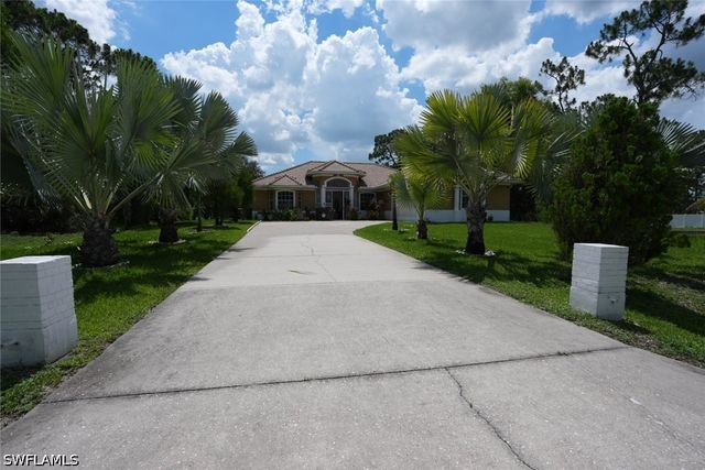 219 Columbus AVE, Lehigh Acres, FL 33936
