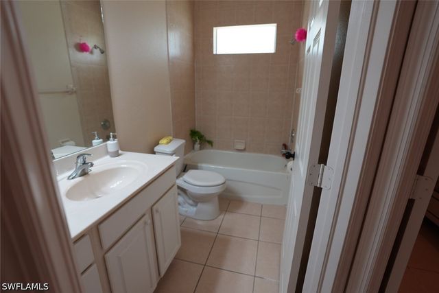 219 Columbus AVE, Lehigh Acres, FL 33936