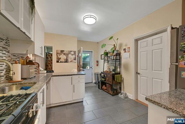 14 Wheeler Street, Montclair, NJ 07042