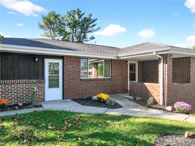 14 Holt Dr, Union Twp, PA 15332