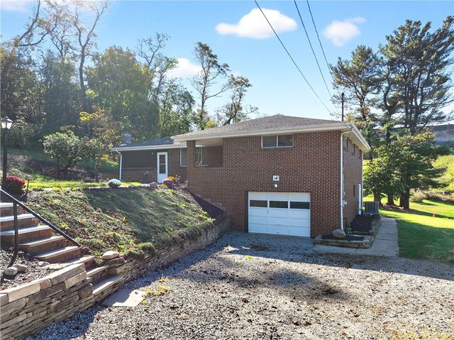 14 Holt Dr, Union Twp, PA 15332