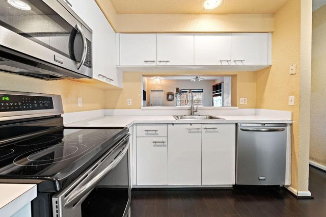 5628 NW 99th Lane, Coral Springs, FL 33076