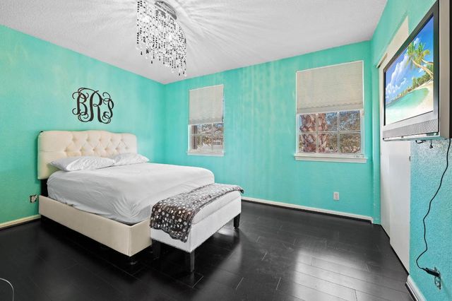 5628 NW 99th Lane, Coral Springs, FL 33076