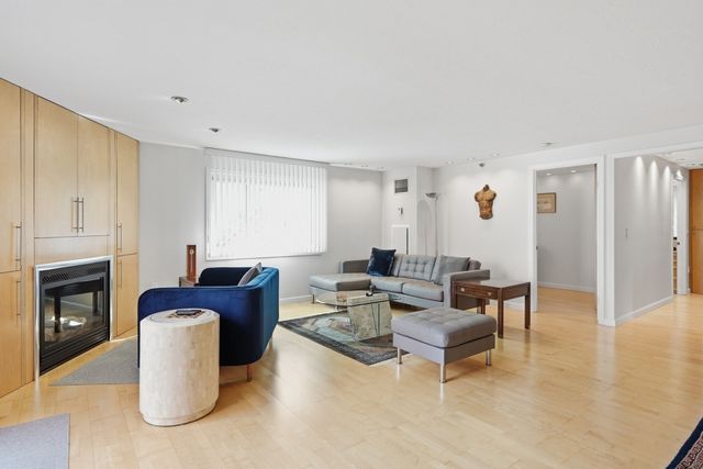 44 Elm Street 109, Worcester, MA 01609