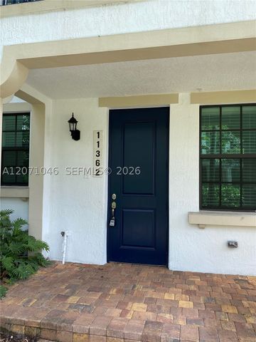11362 SW 15th St, Pembroke Pines, FL 33025