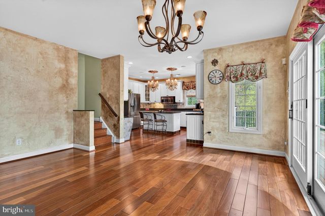 14 BALTUSROL TER, Moorestown, NJ 08057