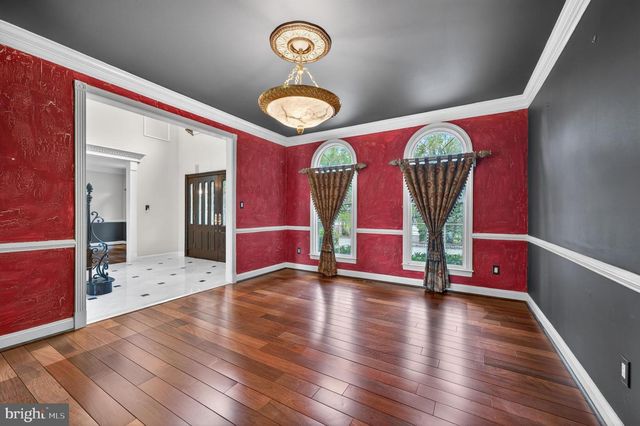 14 BALTUSROL TER, Moorestown, NJ 08057