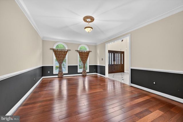 14 BALTUSROL TER, Moorestown, NJ 08057