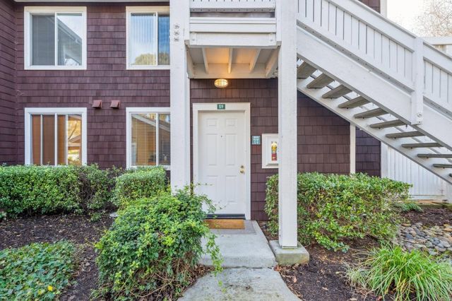 59 Marina Lakes Dr, Richmond, CA 94804