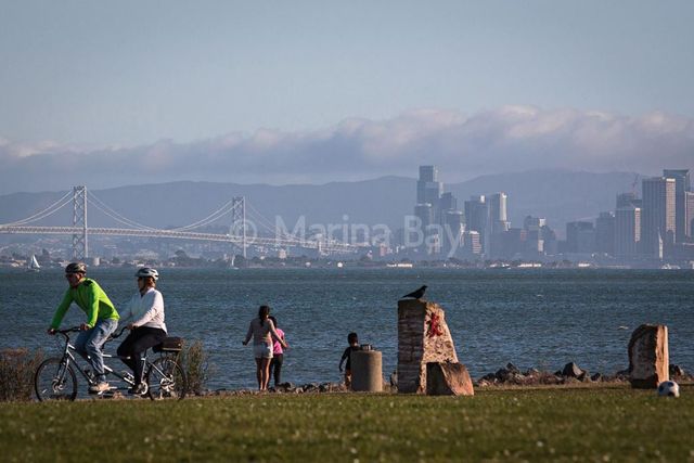 59 Marina Lakes Dr, Richmond, CA 94804