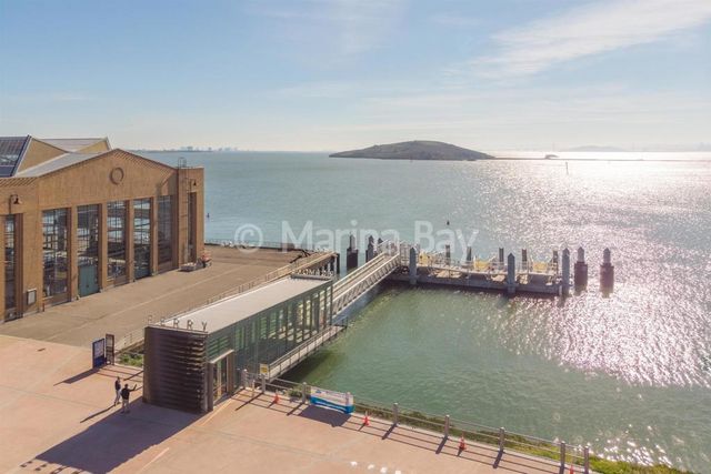 59 Marina Lakes Dr, Richmond, CA 94804