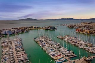 59 Marina Lakes Dr, Richmond, CA 94804