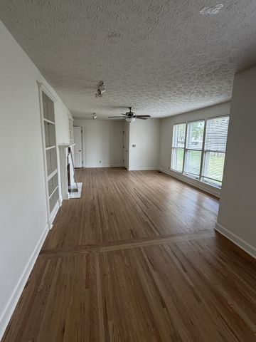 1512 Hadley Ave, Old Hickory, TN 37138