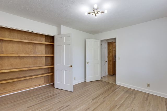 1512 Hadley Ave, Old Hickory, TN 37138