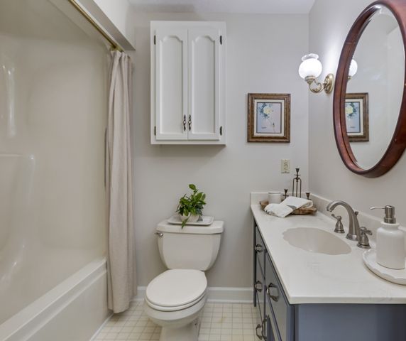 1512 Hadley Ave, Old Hickory, TN 37138