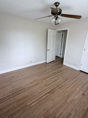 1512 Hadley Ave, Old Hickory, TN 37138