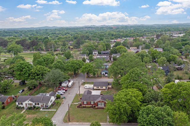 1512 Hadley Ave, Old Hickory, TN 37138