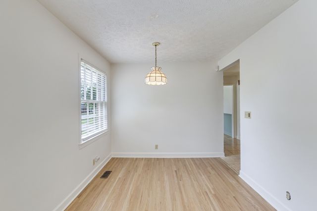 1512 Hadley Ave, Old Hickory, TN 37138