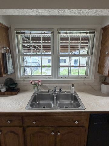 1512 Hadley Ave, Old Hickory, TN 37138