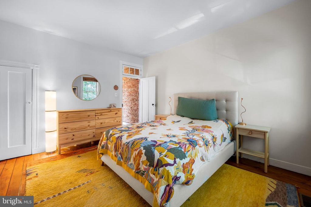520 S BOND ST, Baltimore, MD 21231