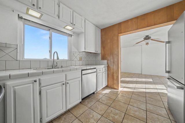 10280 Argonaut Dr, Jackson, CA 95642