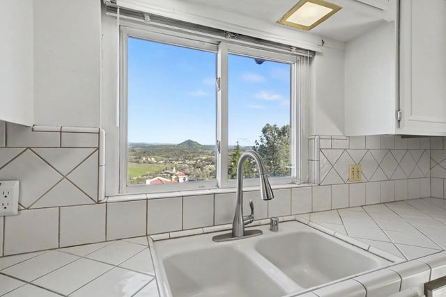 10280 Argonaut Dr, Jackson, CA 95642