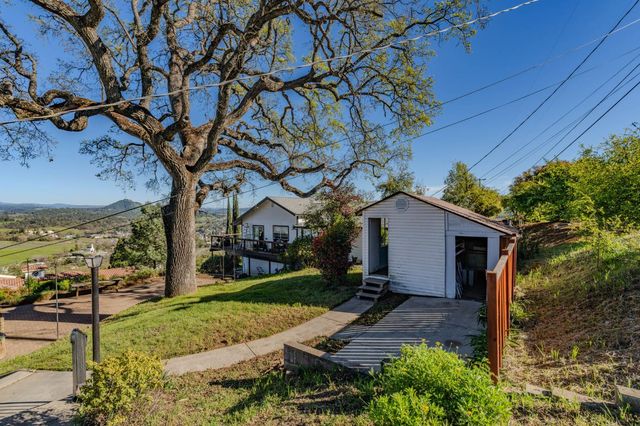 10280 Argonaut Dr, Jackson, CA 95642