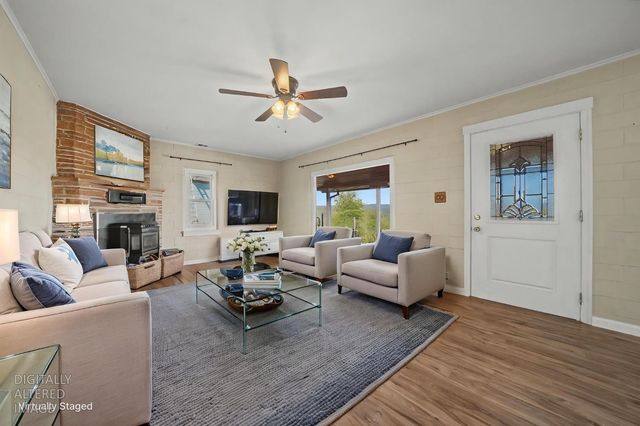 10280 Argonaut Dr, Jackson, CA 95642